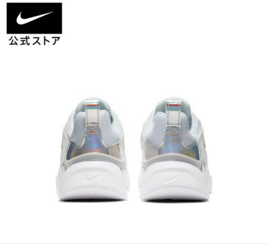 NIKE RYZ 365 スニーカー