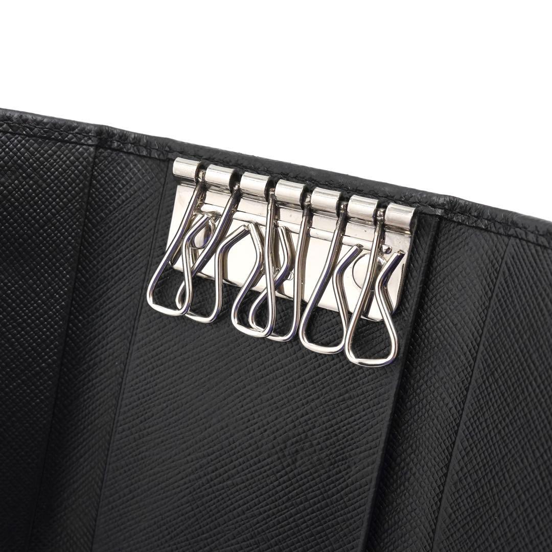 ✨未使用展示品✨　PRADA キーケース　サフィアーノ　三角プレート　6連　黒色