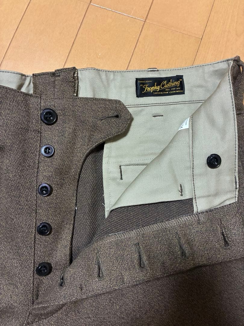 トロフィークロージング トラウザースパンツ　34 ブラウン