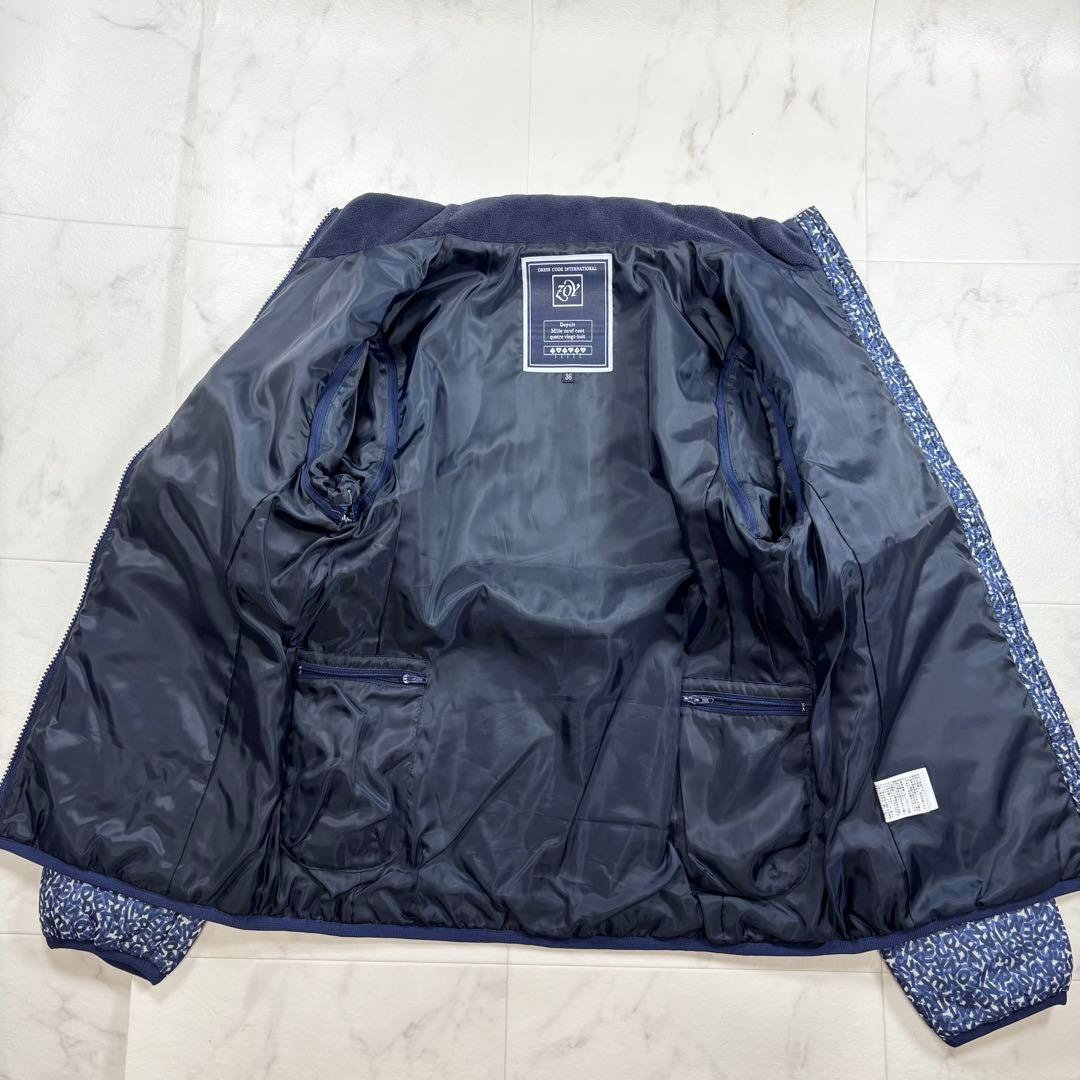 【美品】ZOY ゾーイ 中綿ジャケット ゴルフウェア 総柄 ロゴ 青 38