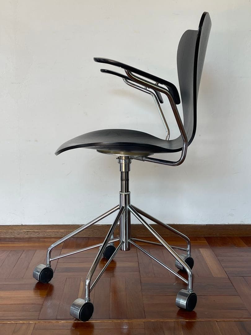 北欧 デンマーク フリッツハンセン アーム セブンチェア キャスターベース