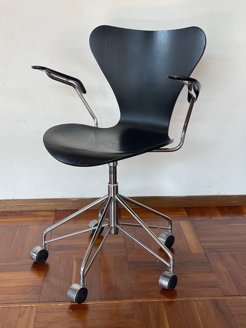 北欧 デンマーク フリッツハンセン アーム セブンチェア キャスターベース