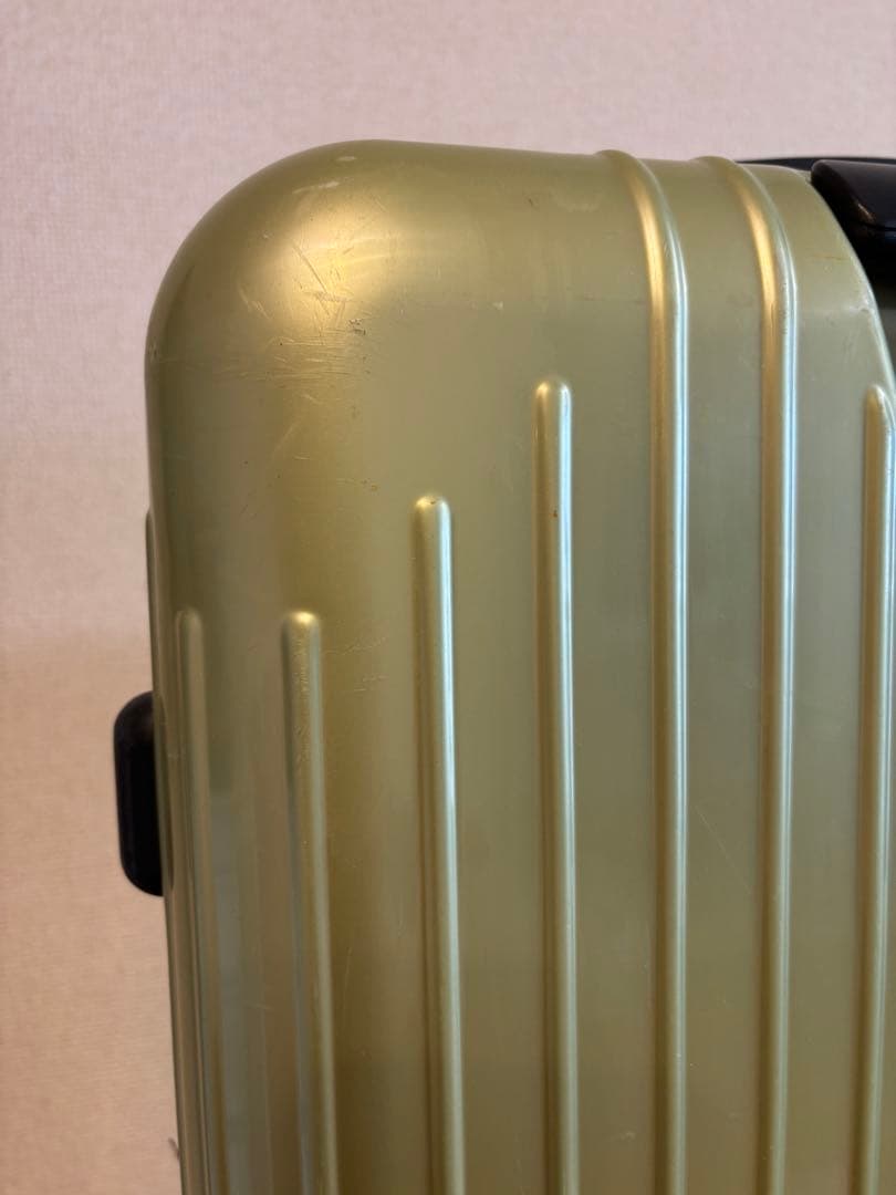 美品　RIMOWA 65L リモワ サルサエアー 4輪　ライムグリーン　超軽量