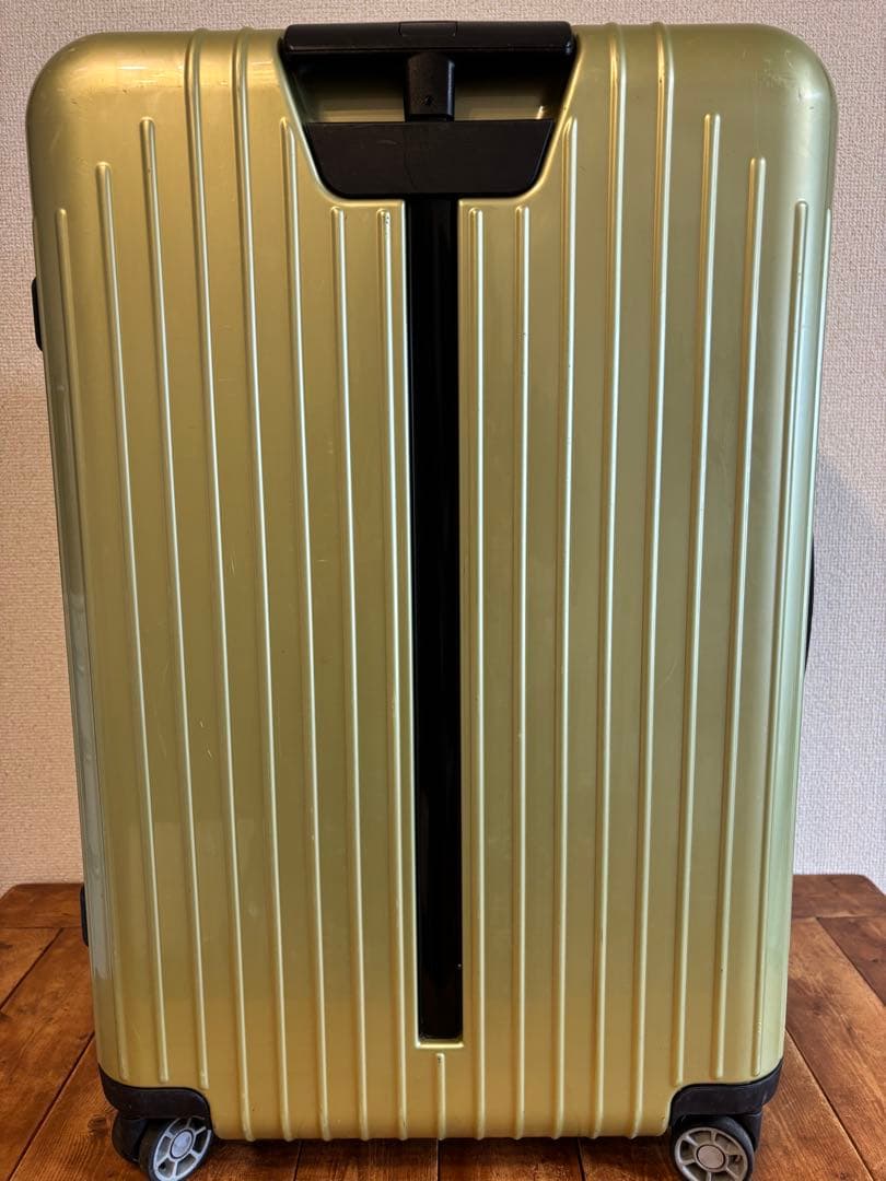 美品　RIMOWA 65L リモワ サルサエアー 4輪　ライムグリーン　超軽量