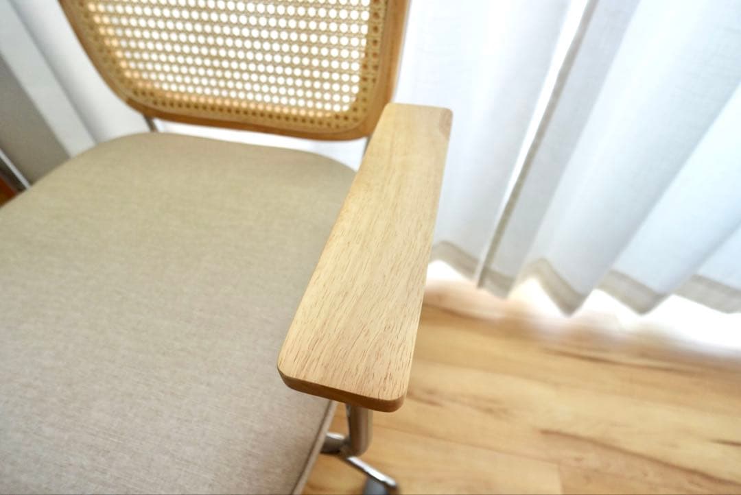 LOWYA ラタン調デスクチェア