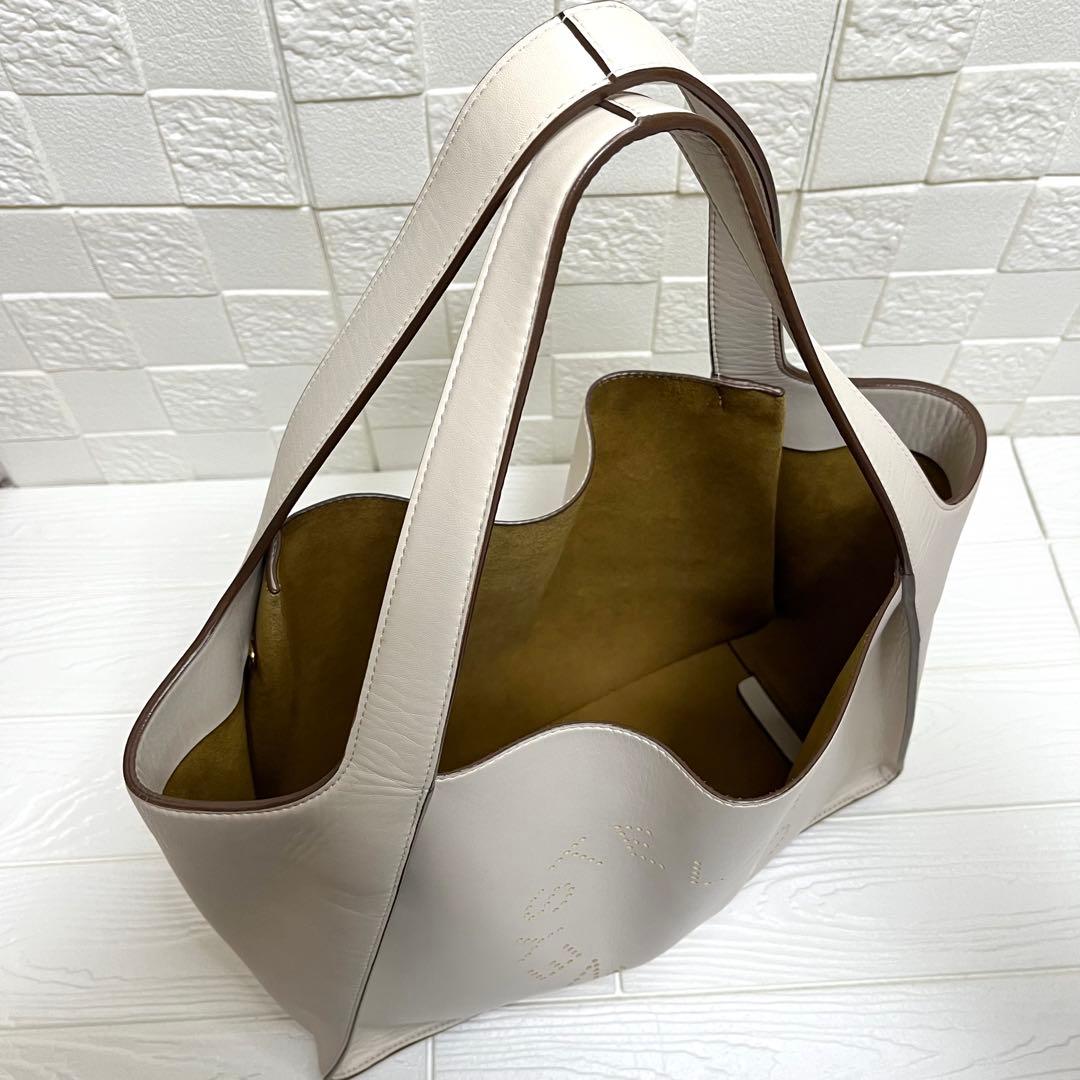 ✨未使用級✨☘️ステラマッカートニー☘️✨トートバッグ✨パンチングロゴ✨ポーチ付き✨