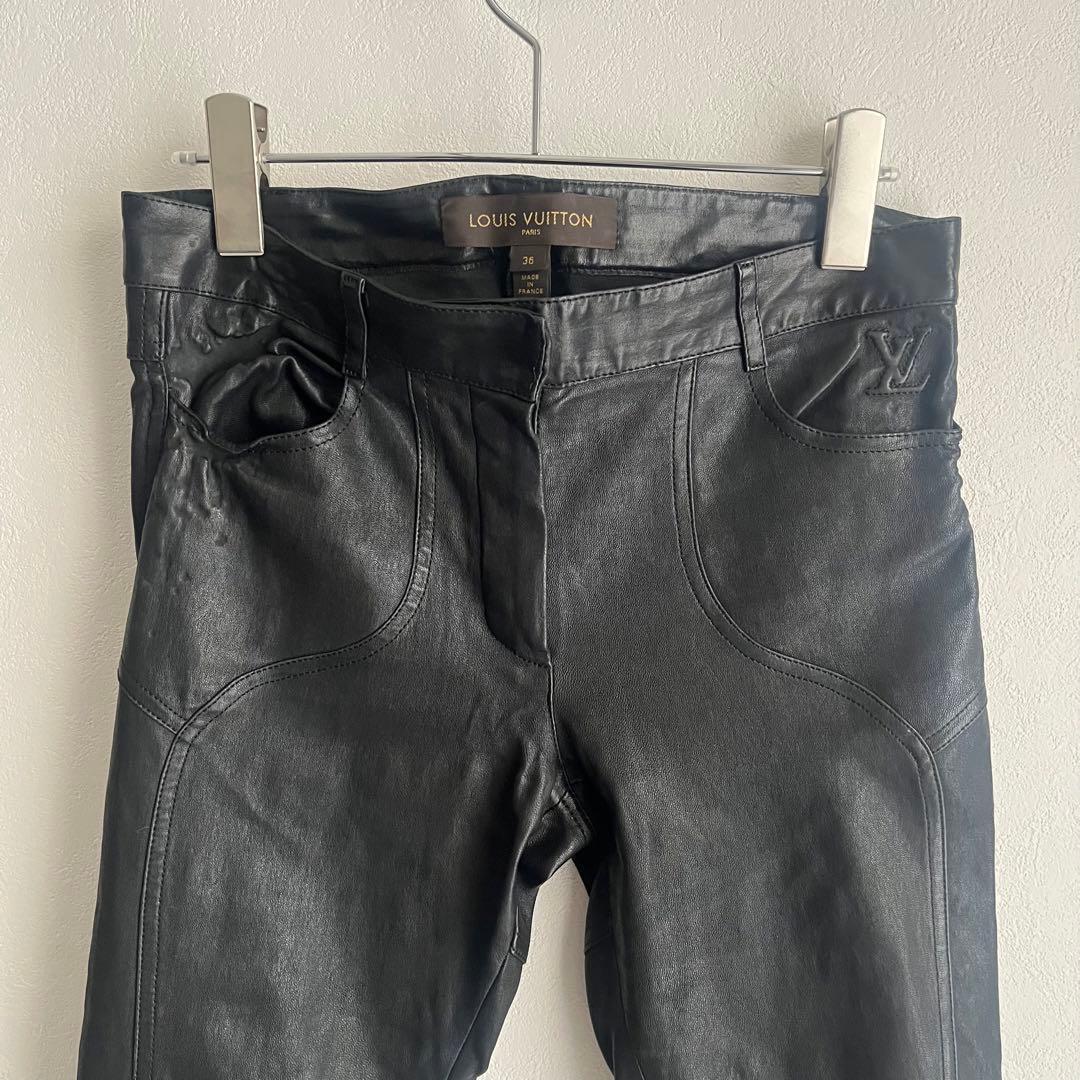 【希少✨最高級】ルイヴィトン　ラムレザー　パンツ　LVエンポスロゴ　黒　36