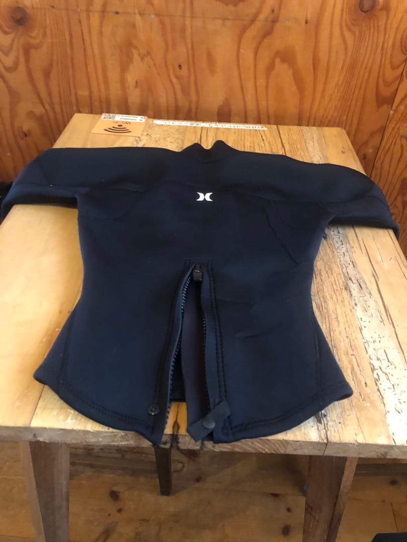 Hurley 長袖ウェットスーツ ブラック