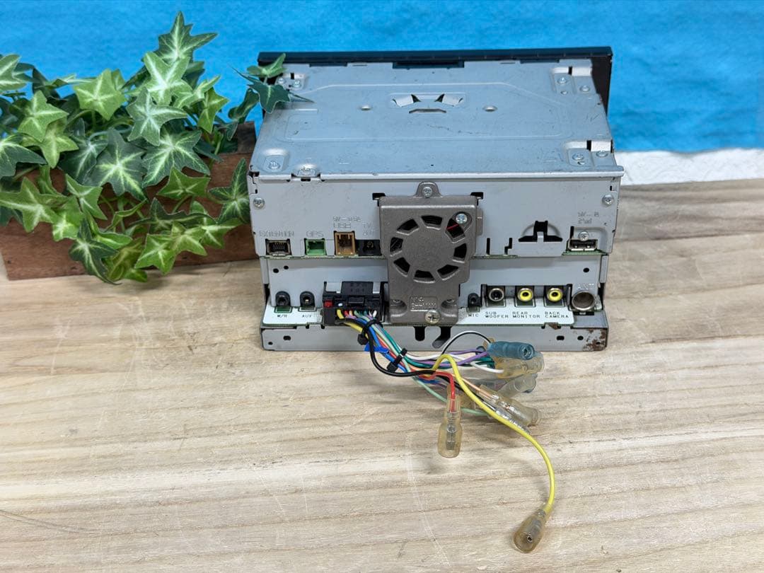 ★30日保証★地図2017年 カロッツェリア メモリーナビ AVIC-RW501