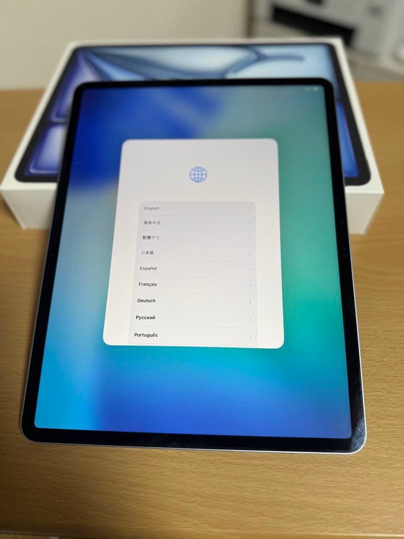 iPad Air(M3) 13インチ 128GB　純正マジックキーボード付