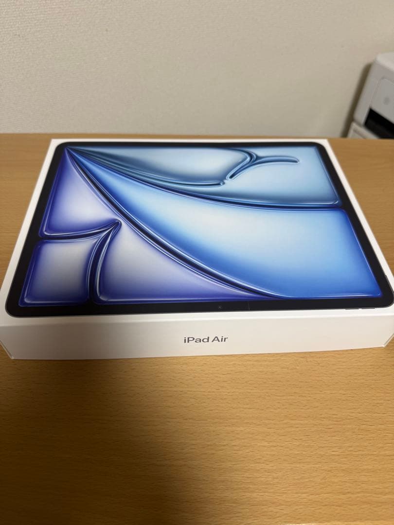 iPad Air(M3) 13インチ 128GB　純正マジックキーボード付