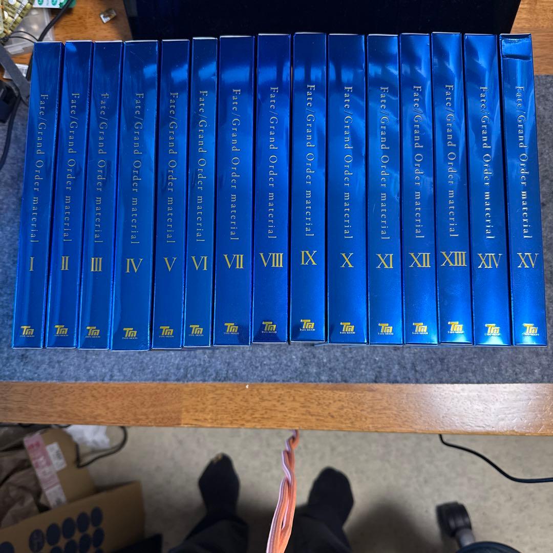 FGO material 1〜15巻セット 開封済/一部折れ傷み有 未読保管