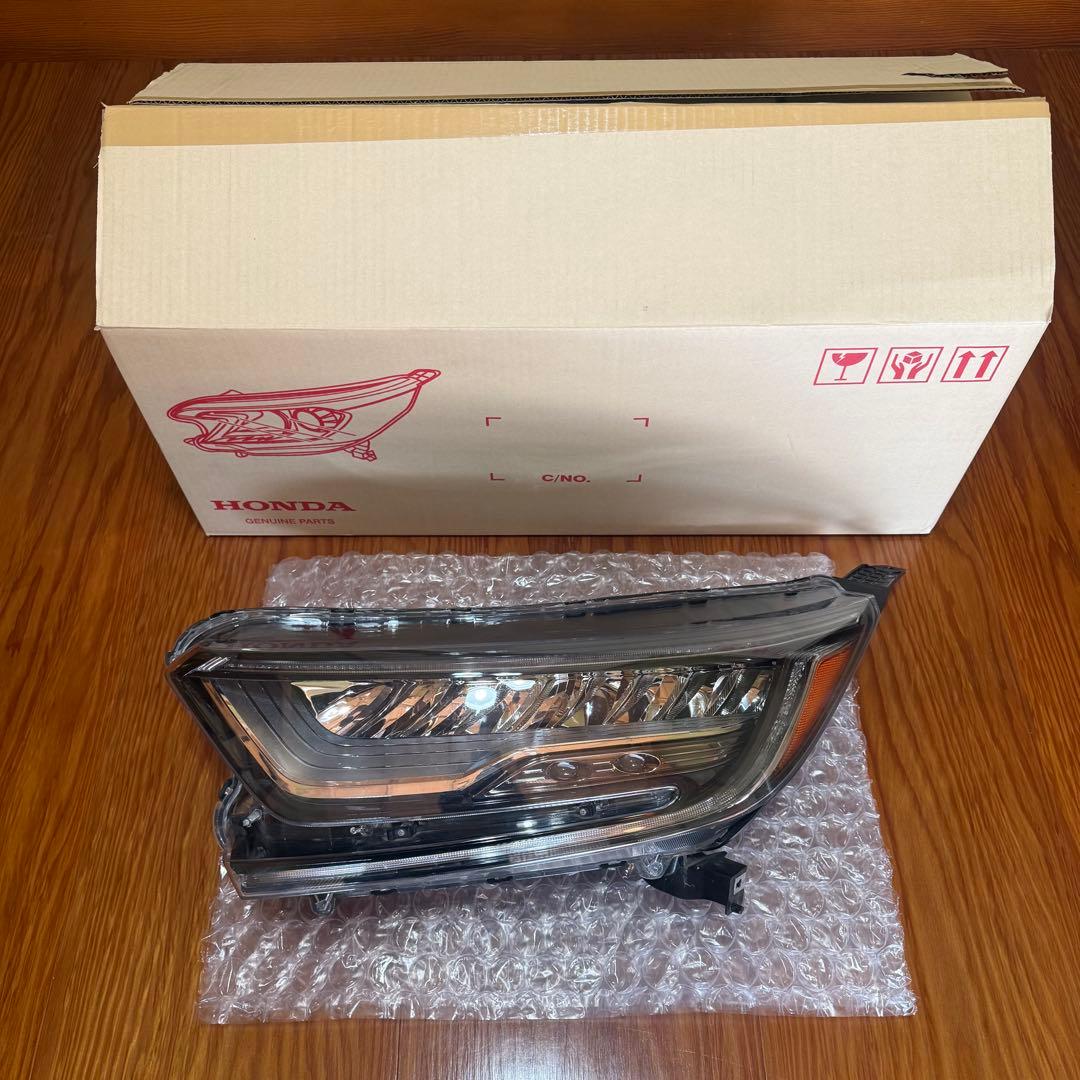 ホンダ　 CR-V 左ヘッドライト