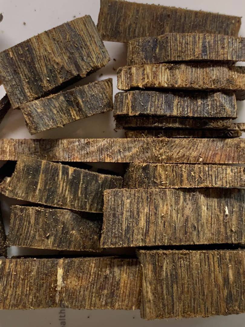 極上黒伽羅 沈香 香木 重さ:20.2g A-9