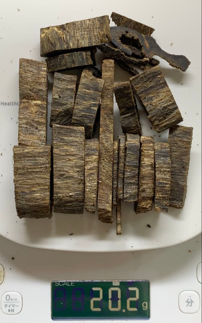 極上黒伽羅 沈香 香木 重さ:20.2g A-9