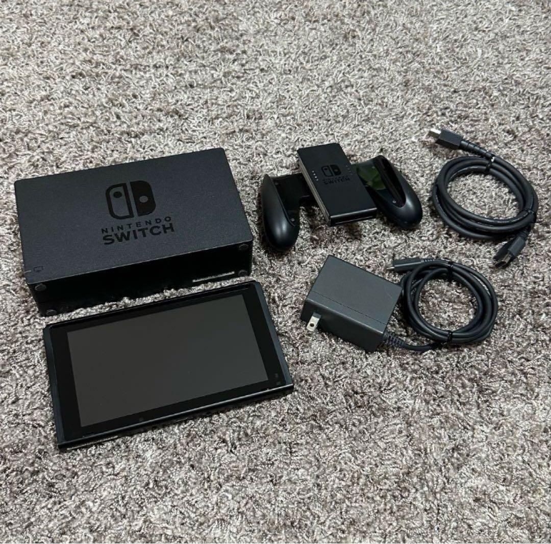 Switch 本体 2017年製 Switchソフト　スマブラDL済み