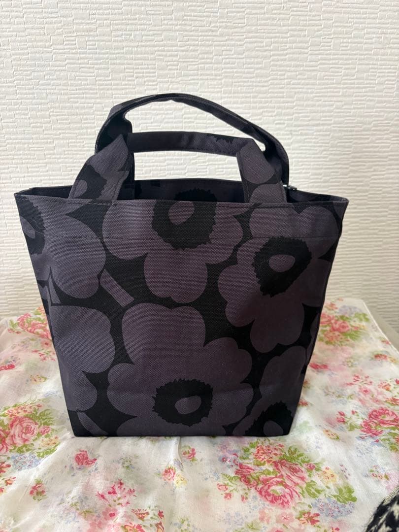 日本限定カラー マリメッコ ミニトートバッグ ウニッコ ブラック　国内正規品