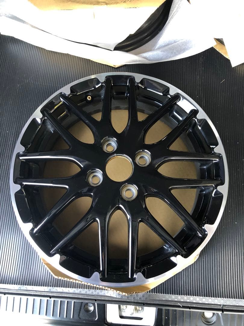 N-BOXカスタムターボ コーディネートスタイル　15インチ　純正ホイール