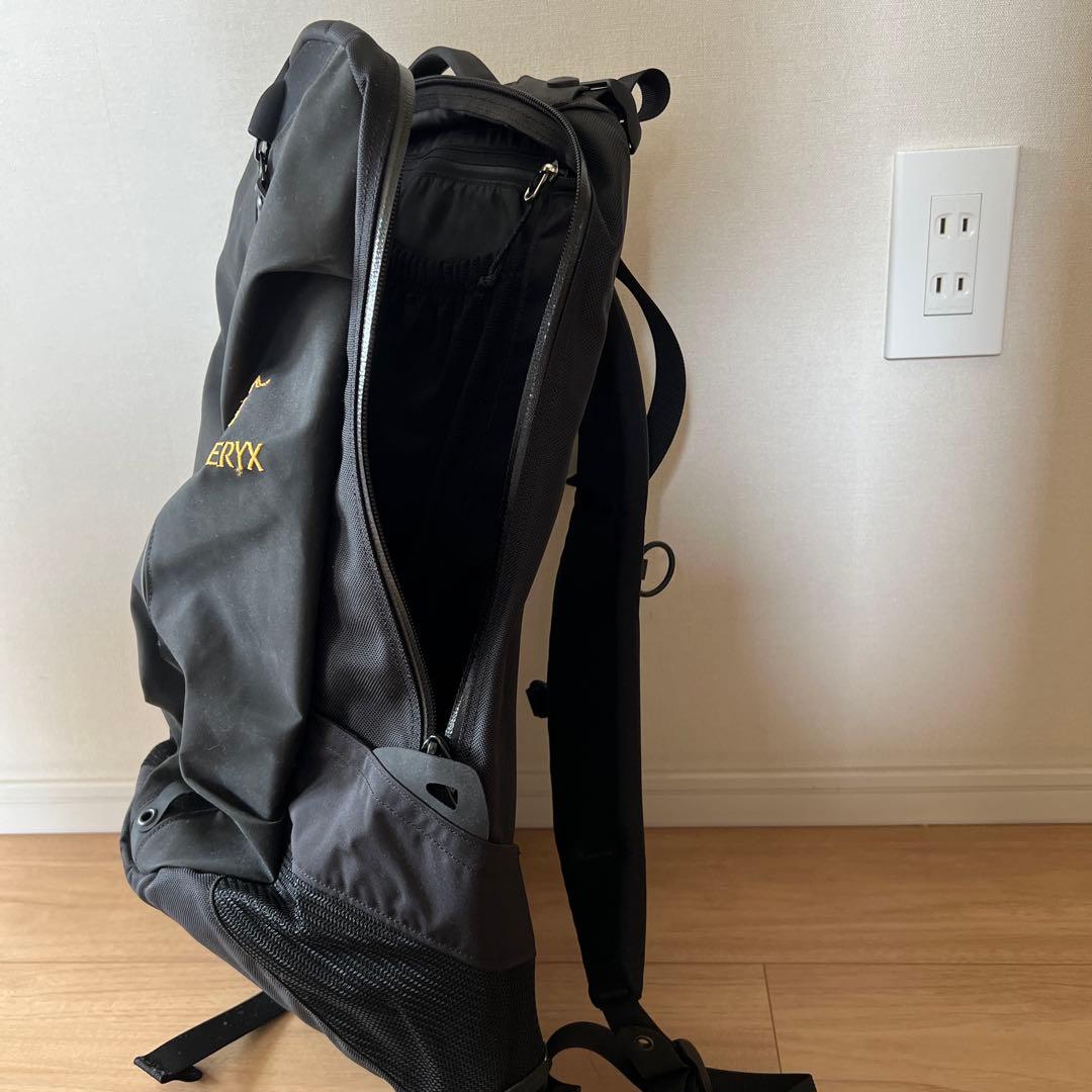 アークテリクス] ARC'TERYX Arro 22 BLACK.