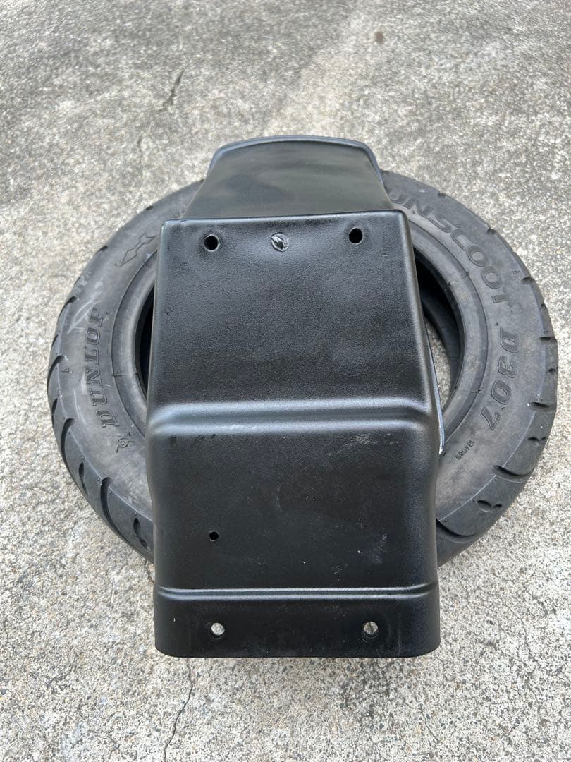 johnrev9 国内物！Z750GP純正リアフェンダー(^^)程度良し！