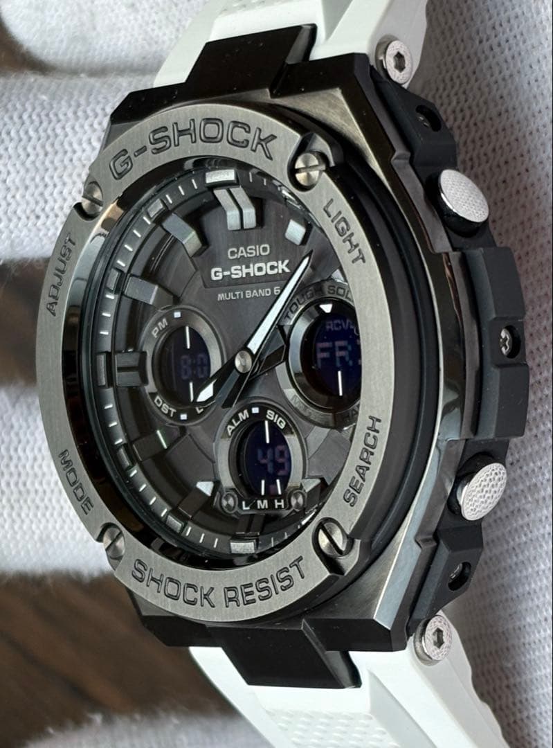 美品 G-SHOCK GST-W110MS-7AJF 電波ソーラー Gスチール