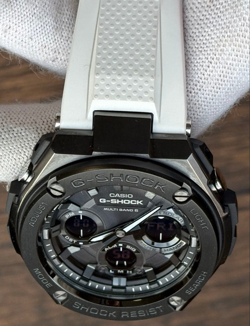 美品 G-SHOCK GST-W110MS-7AJF 電波ソーラー Gスチール