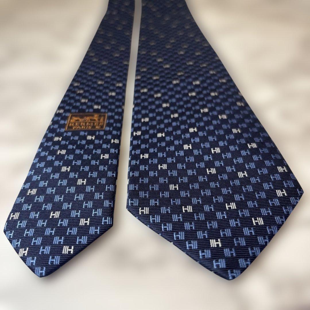 【箱&カード&リボン付】HERMES ネクタイ　ファソネ　ネイビー　紺色　H柄
