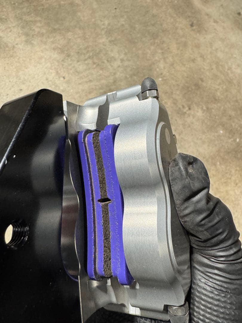 モンキー　Frando フランド スモール4POTラジアルマウントキャリパー