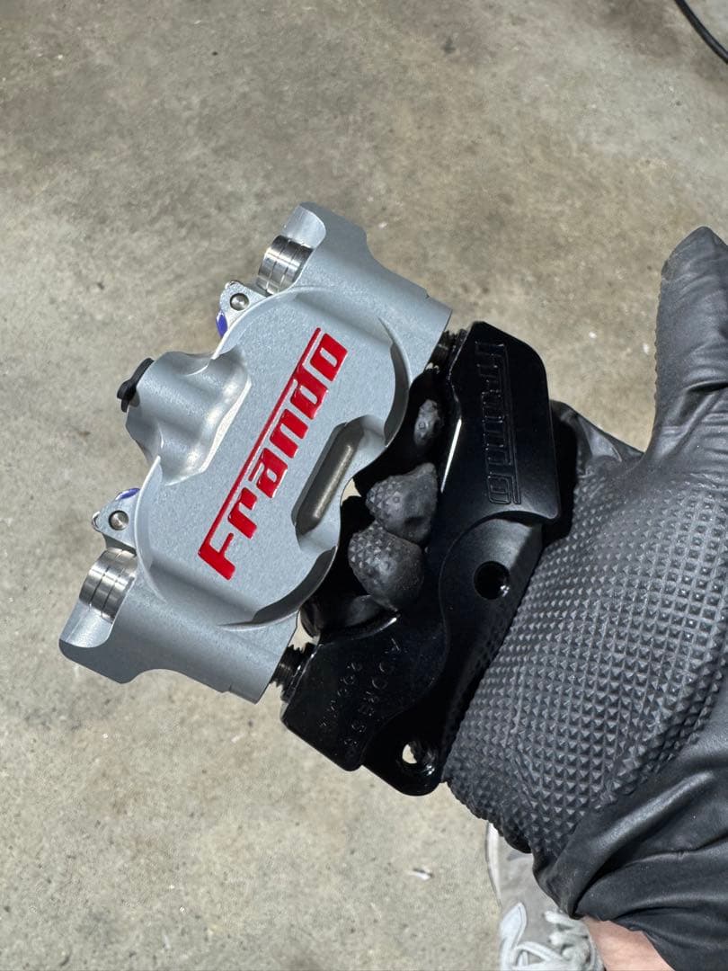 モンキー　Frando フランド スモール4POTラジアルマウントキャリパー