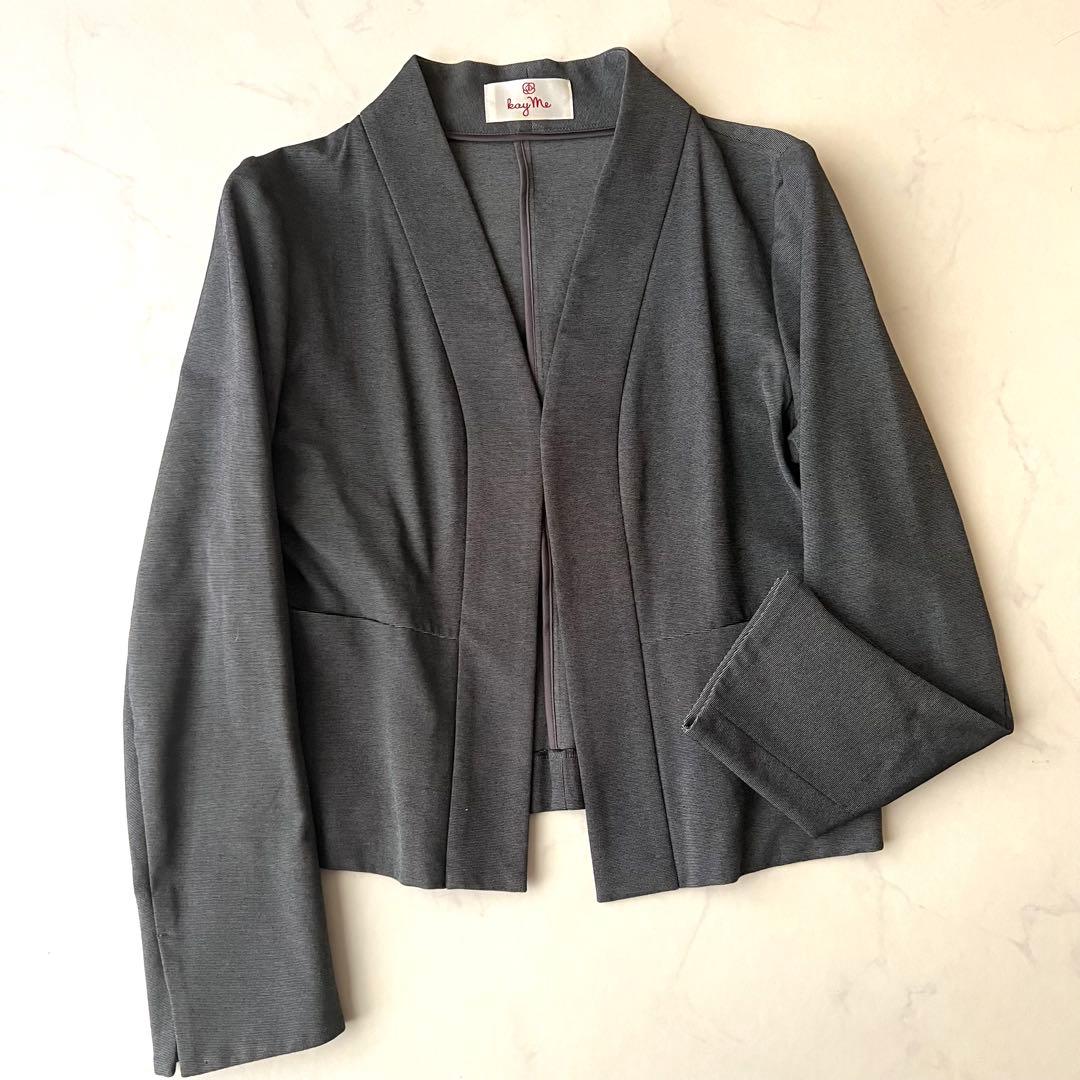 現行品 ケイミー kayme ノーカラージャケット グレー 9号 M ストレッチ