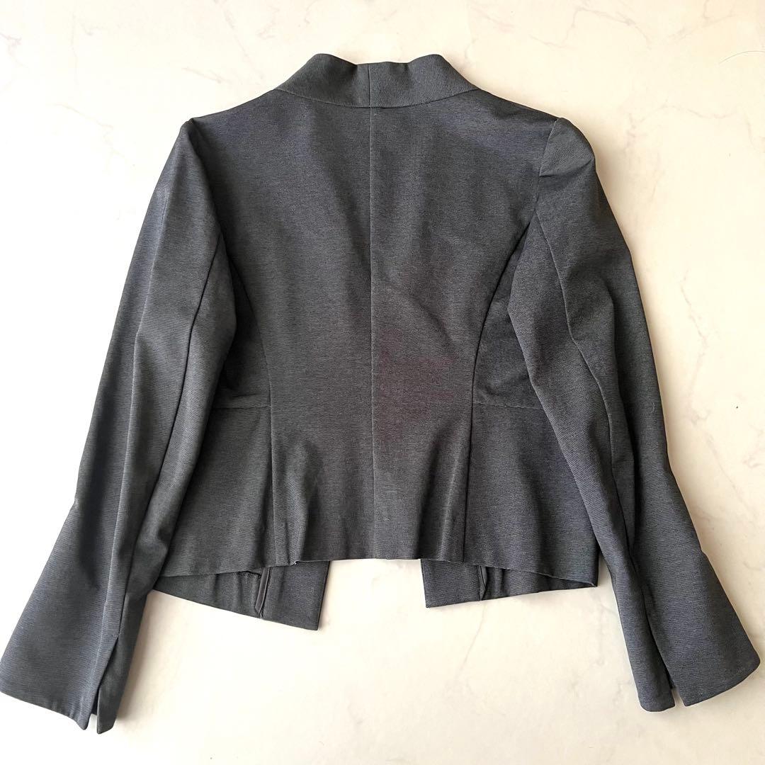 現行品 ケイミー kayme ノーカラージャケット グレー 9号 M ストレッチ
