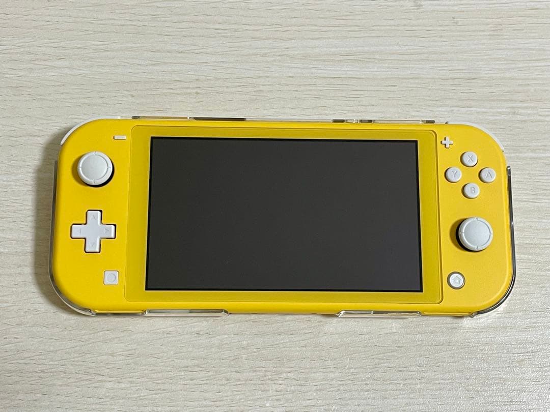 Nintendo Switch Light イエロー 本体+SDカード+ケース類