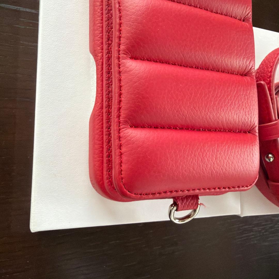 【美品】DEMiu Ballon iPhone17ProMax ケース レッド