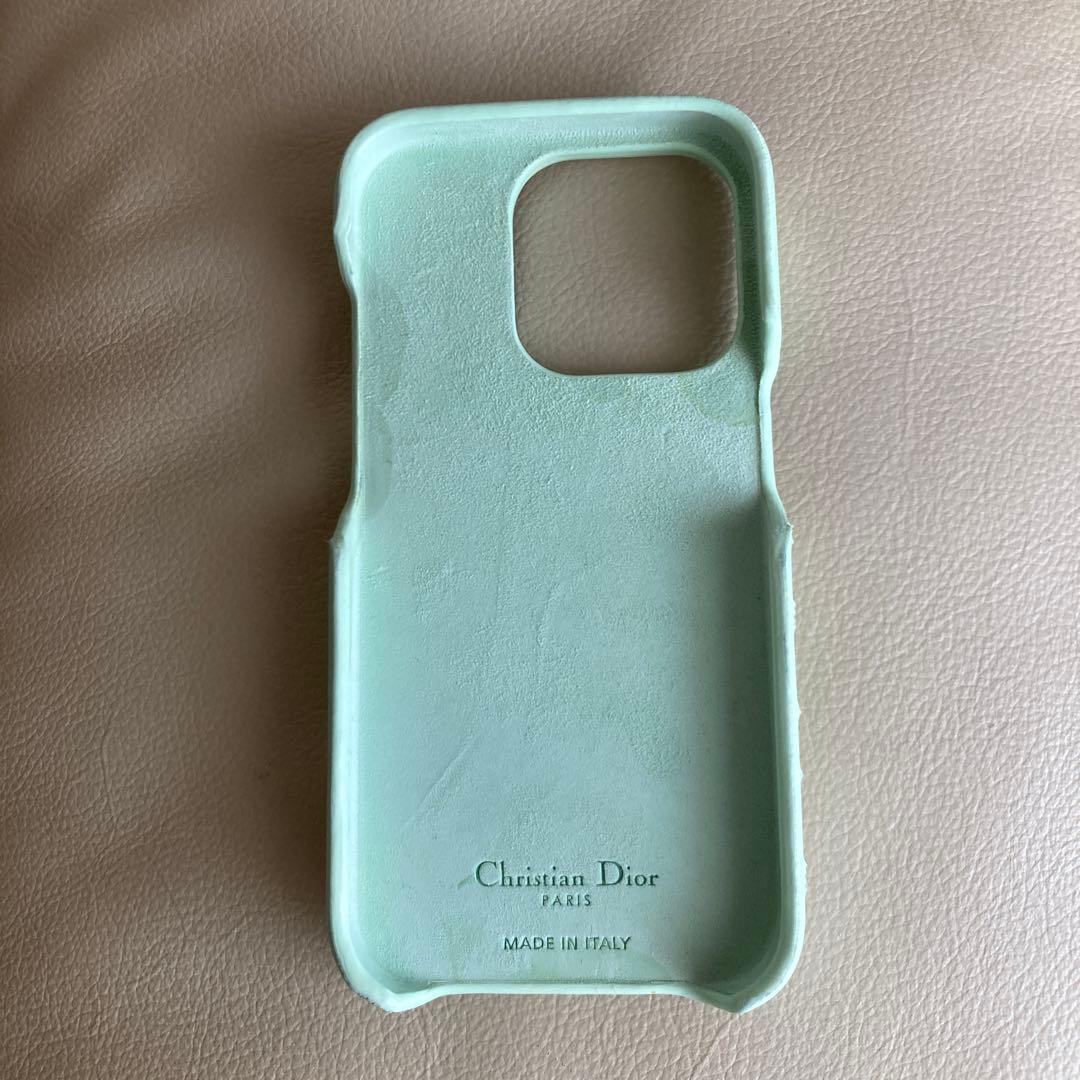 【Dior】Lady Dior レディディオール iPhone 15Proケース