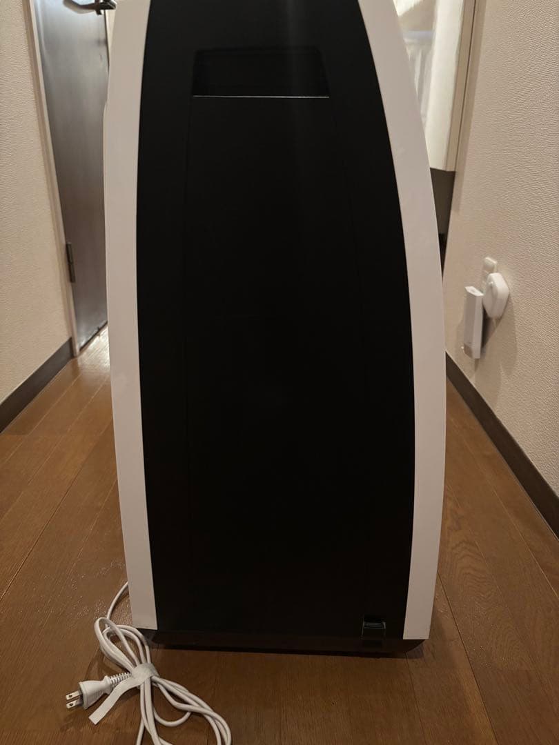 SHARP 除湿機 加湿機　ホワイト　（即決不可）