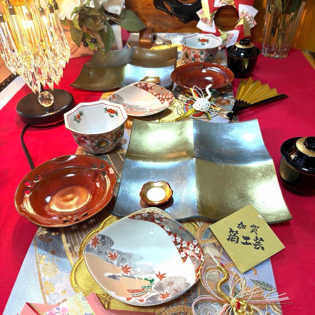 たち吉赤絵金彩八角鉢　春秋貝彩　金銀ガラス製プレート　加賀箔工芸　No.4-39