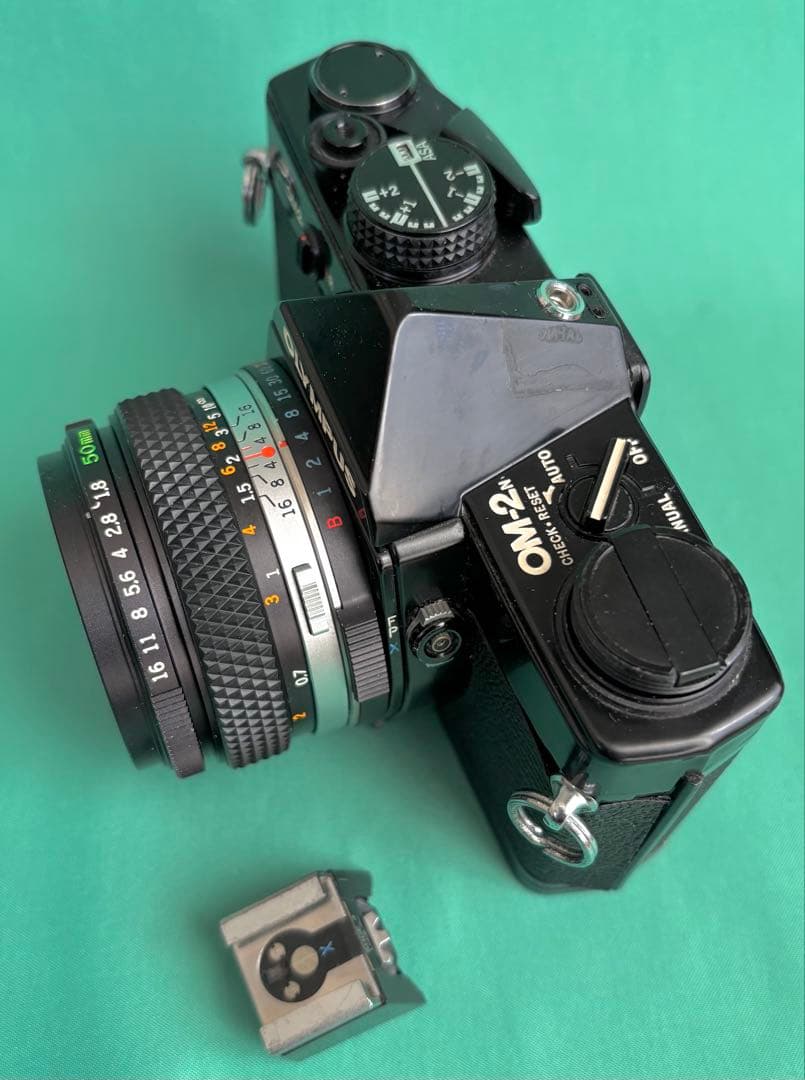 ★ OLYMPUS OM-2N BLACK + 標準レンズ 50mm
