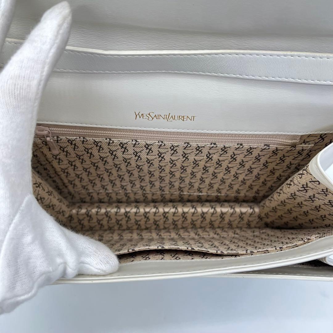 イヴサンローラン ショルダーバッグ ポシェット カサンドラ YSL金具 レザー