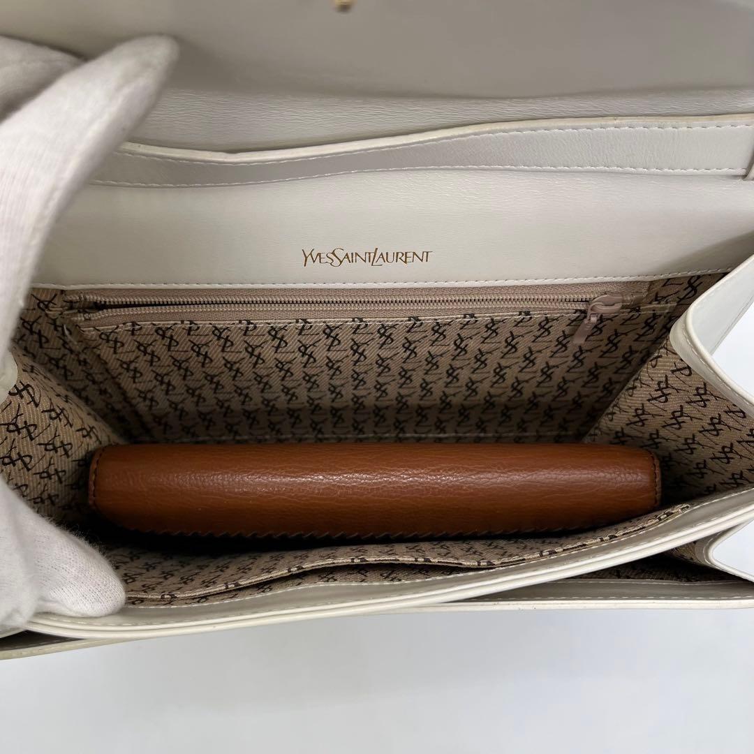 イヴサンローラン ショルダーバッグ ポシェット カサンドラ YSL金具 レザー