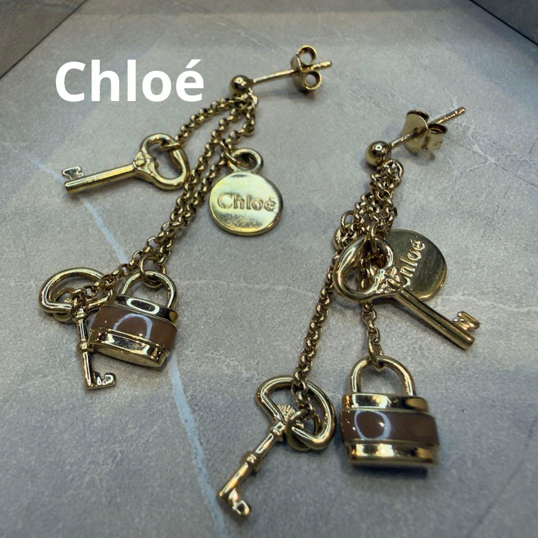 Chloe ピアス ゴールド パディントン 南京錠 カナデ 鍵 ゆれる チャーム