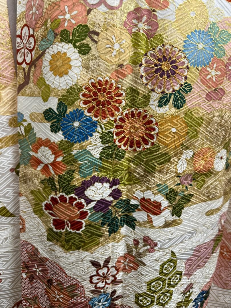 吉澤友禅 ピンク地 古典柄 金駒刺繍 振袖 袋帯フルセット