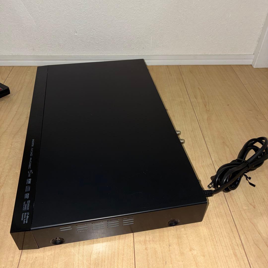 東芝　ブルーレイレコーダー　DBR-Z110 動作ok です