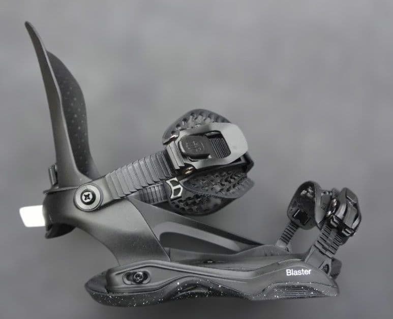 Bataleon ブラック ビンディング