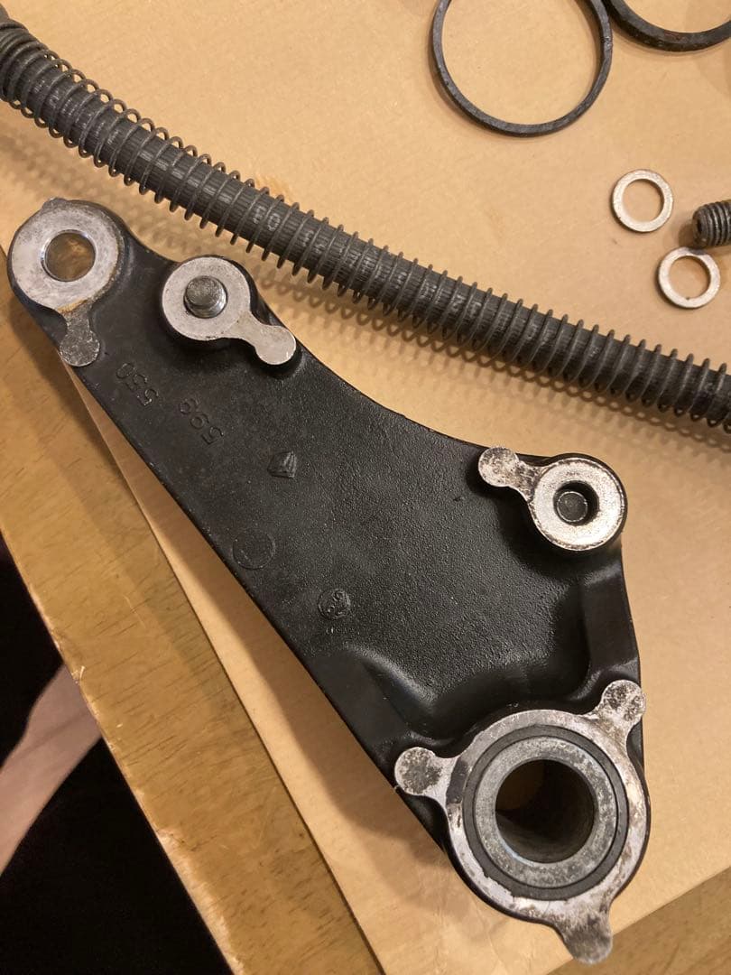 【分解洗浄済】ゼファーχ ゼファー400 ブレーキ リアキャリパー OH済