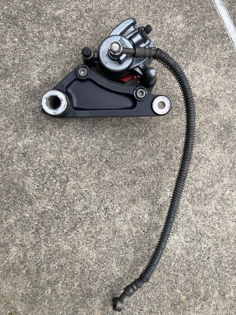 【分解洗浄済】ゼファーχ ゼファー400 ブレーキ リアキャリパー OH済