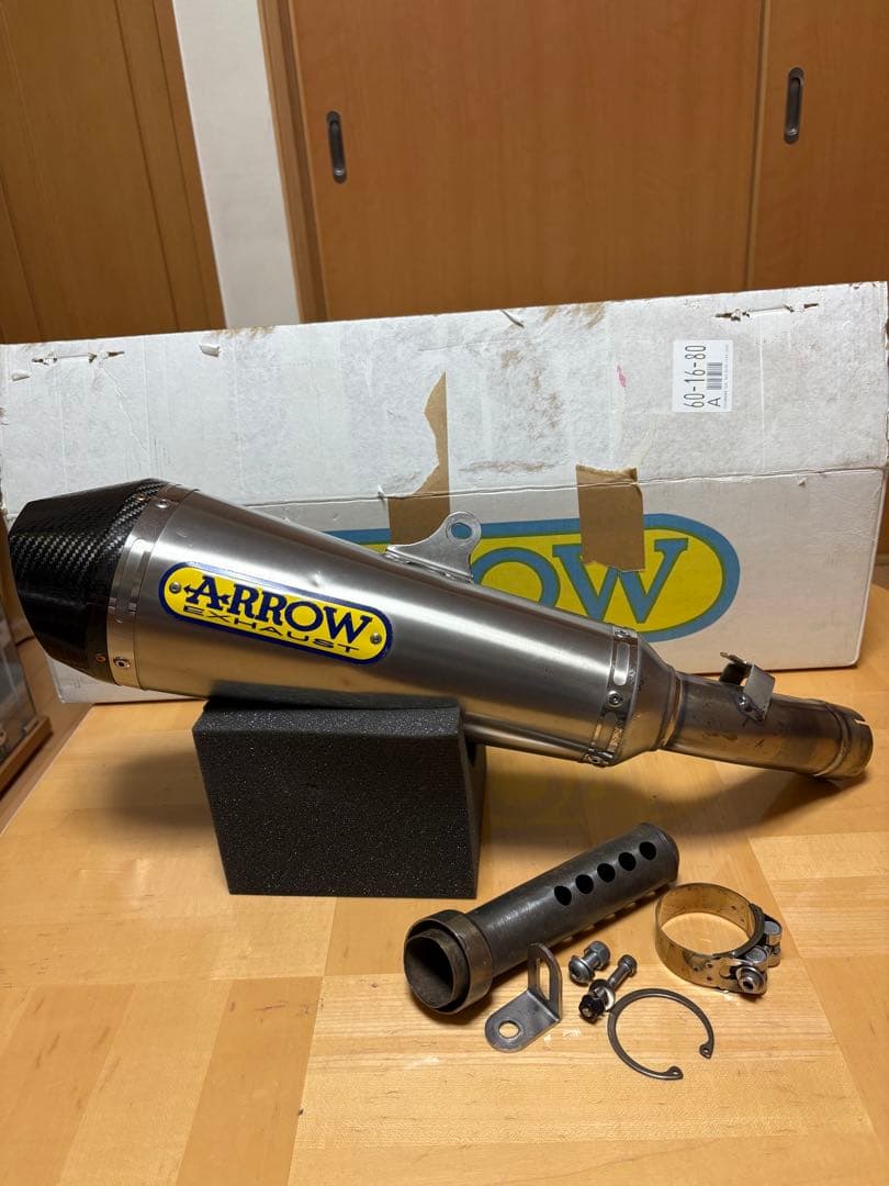 ARROW スリップオンマフラー　GSX-S1000