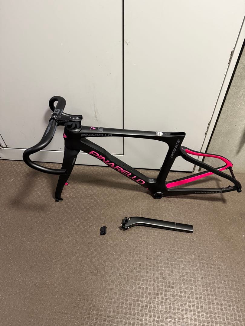 Pinarello Prince フレーム