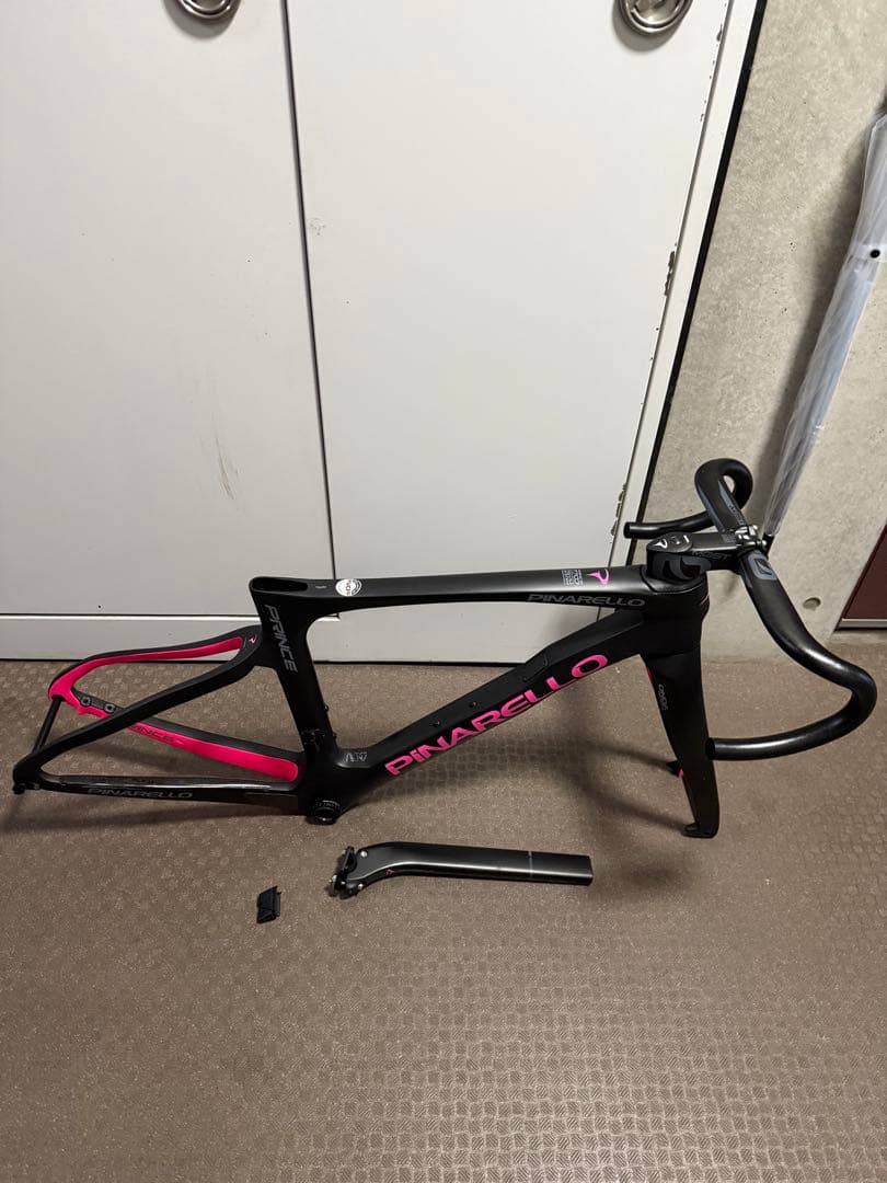 Pinarello Prince フレーム