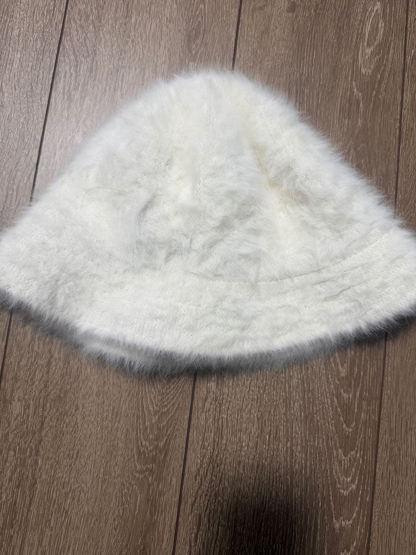 アミパリス バケットハット ホワイト