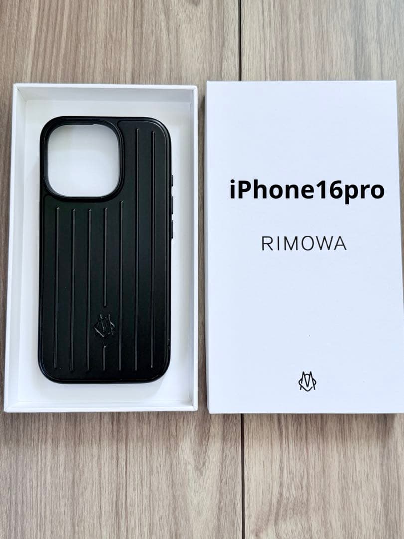 RIMOWA ブラック iPhone16pro用ケース